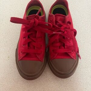 Converse Red and Brown Sneakers Classic Low-Top Design